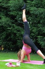 PASCAL CRAYMER Working Out at a Park in Essex 09/26/2015