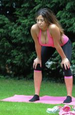 PASCAL CRAYMER Working Out at a Park in Essex 09/26/2015