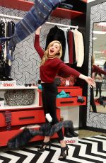 PEYTON LIST Hosts Bongo Style Event at Sears in Los Angeles 10/24/2015
