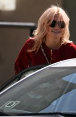 PIIE LOTT Out and About in Los Angeles 10/06/2015