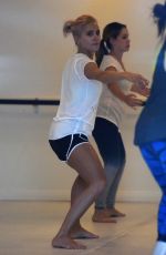 PIXIE LOTT at a Pilates Class in Los Angeles 10/01/2015