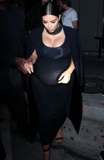 Pregnant KIM KARDASHIAN Leaves Craig