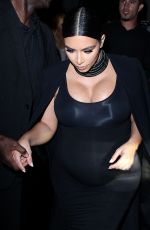 Pregnant KIM KARDASHIAN Leaves Craig