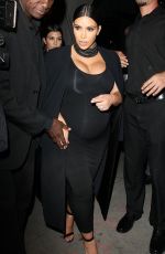 Pregnant KIM KARDASHIAN Leaves Craig