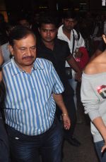 PRIYANKA CHOPRA at Mumbai Airport 10/10/2015