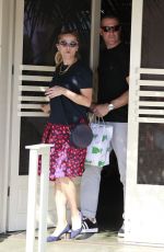 REESE WITHERSPOON at The Ivy by the Shore in Santa Monica 10/18/2015