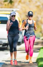 REESE WITHERSPOON Out Jogging in Los Angeles 10/08/2015