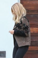 ROSIE HUNTINGTON-WHITELEY Arrives at Her Home in Los Angeles 10/16/2015