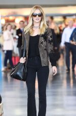 ROSIE HUNTINGTON-WHITELEY Arrives at JFK airport in New York 10/15/2015