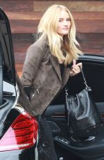 ROSIE HUNTINGTON-WHITELEY Arrives at LAX Airport in Los Angeles 10/16/2015