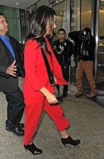 SANDRA BULLOCK Arrives at a Office in New York 10/29/2015