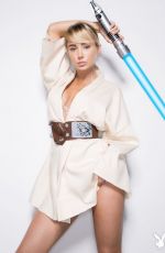 SARA JEAN UNDERWOOD - Star Wars Play Boy Photoshoot