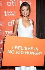 SARAH HYLAND at No Kid Hungry Benefit Dinner in Los Angeles 10/14/2015