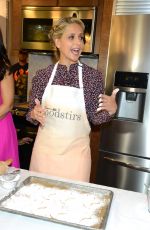 SARAH MICHELLE GELLAR at Foodstirs with the Moms & Frigidaire Launch in New York 10/07/2015