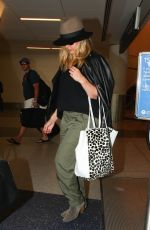 SARAH MICHELLE GELLAR at Los Angeles International Airport 10/09/2015