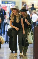 SARAH MICHELLE GELLAR at Los Angeles International Airport 10/09/2015