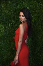 SHANINA SHAIK at God’s Love We Deliver Golden Heart Awards in New York 10/15/2015