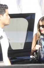 SOFIA VERGARA Out and About in Los Angeles 10/10/2015
