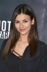 VICTORIA JUSTICE at Knott