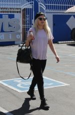 WITNEY CARSON Arrives at DWTS Studio in Hollywood 09/29/2015