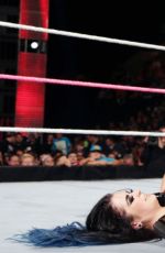 WWE- Raw Digitals 10/05/2015