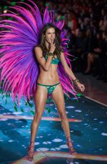 ALESSANDRA AMBROSIO at Victoria’s Secret 2015 Fashion Show in New York 11/10/2015