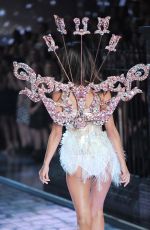 ALESSANDRA AMBROSIO at Victoria’s Secret 2015 Fashion Show in New York 11/10/2015