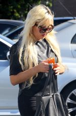 AMANDA BYNES Arrives at CVS Pharmacy in Los Angeles 10/31/2015
