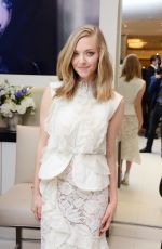 AMANDA SEYFRIED at Espace Cle De Peau Beaute at Bergdorf Goodman in New York 11/18/15