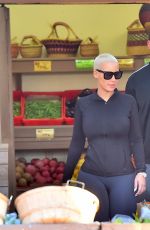 AMBER ROSE Shopping at Underwood Family Farms in Los Angeles 10/28/2015