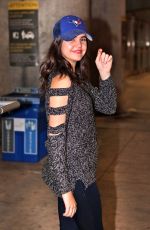 BAILEE MADISON at Pearson International Airport in Toronto 11/02/2015