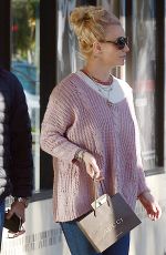 BRITNEY SPEARS Shopping at Advanced Optometrics in Westlake Village 11/17/2015