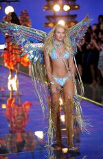 CANDICE SWANEPOEL at Victoria’s Secret 2015 Fashion Show in New York 11/10/2015