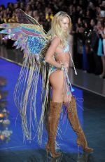 CANDICE SWANEPOEL at Victoria’s Secret 2015 Fashion Show in New York 11/10/2015