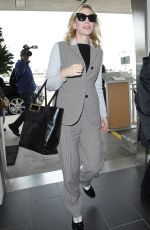 CATE BLANCHETT Arrives at Los Angeles International Airport 11/15/2015