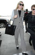 CATE BLANCHETT Arrives at Los Angeles International Airport 11/15/2015