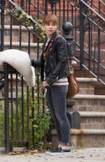 CHRISTINA RICCI Doing Some Moving in Brooklyn 11/19/2015