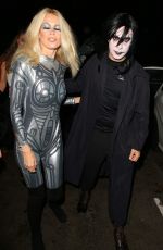CLAUDIA SCHIFFER at Jonatha Ross
