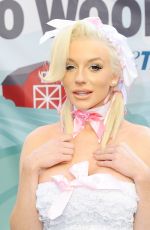 COURTNEY STODDEN at Peta