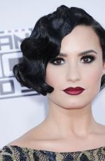 DEMI LOVATO at 2015 American Music Awards in Los Angeles 11/22/2015