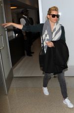 ELIZABETH BANKS at Los Angeles Intenational Airport 11/08/2015