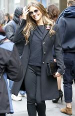 ELIZABETH HURLEY Leaving SiriusXM Radio in New York 11/11/2015