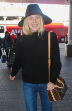 ELLE FANNING Arrives at Los Angeles International Airport 11/04/2015