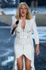 ELLIE GOULDING at Victoria’s Secret 2015 Fashion Show in New York 11/10/2015