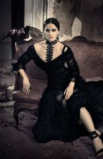 EMMA WATSON in Vogue Magazine, Italy November 2015 Issue