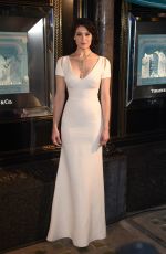 GEMMA ARTERTON Reveals 2015 Tiffany & Co. Christmas Windows in London 11/09/2015