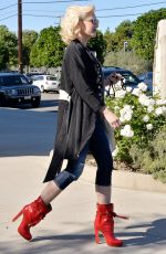 GWEN STEFANI Out and About in Los Angeles 11/29/2015