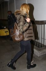 HEIDI KLUM Leaves LAX Airport in Los Angeles 11/27/2015