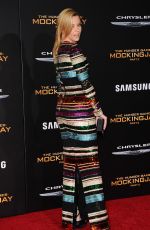 ELIZABETH BANKS at The Hunger Games: Mockingjay, Part 2 Premiere in Los Angeles 11/16/2015