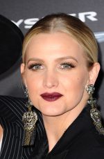 ASHLEE SIMPSON at The Hunger Games: Mockingjay, Part 2 Premiere in Los Angeles 11/16/2015